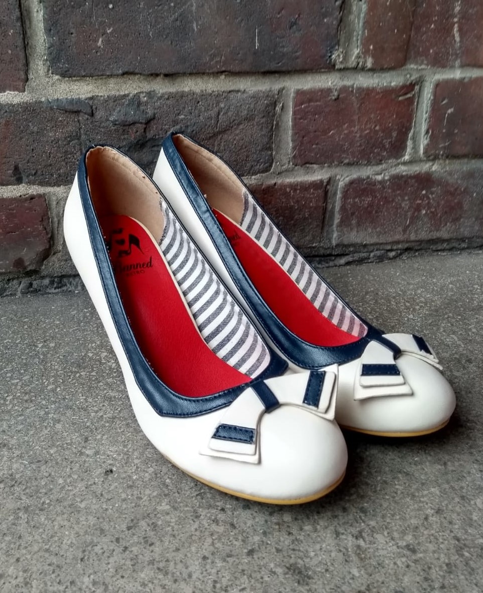Banned Sparkle Falls Sailor Pumps  - Gr. 36-
