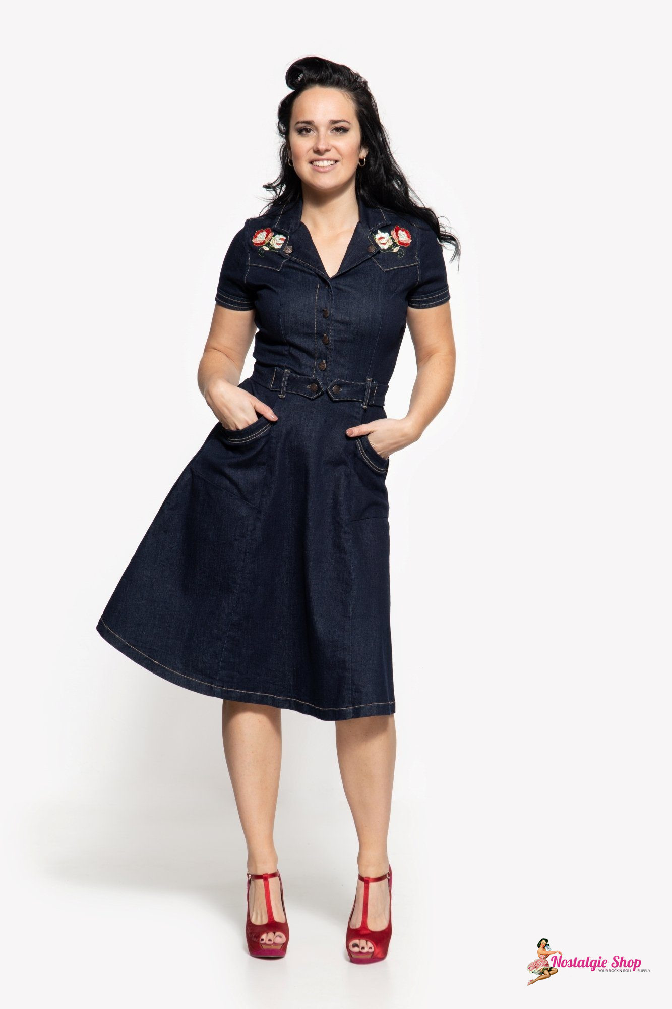 Queen Kerosin - 50er Jahre Denim Swingkleid - dark blue mit Blumenstickerei bunt