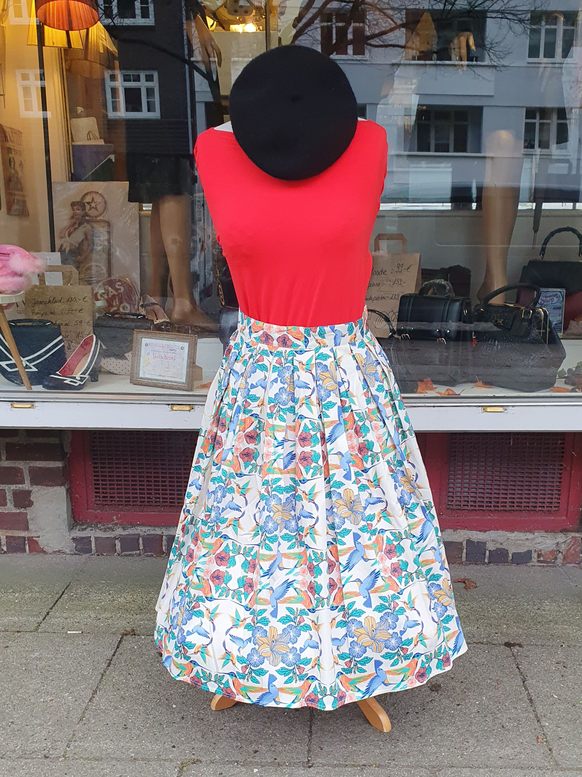 Banned - Retro 50s Petticoat Rock Hummingbird
