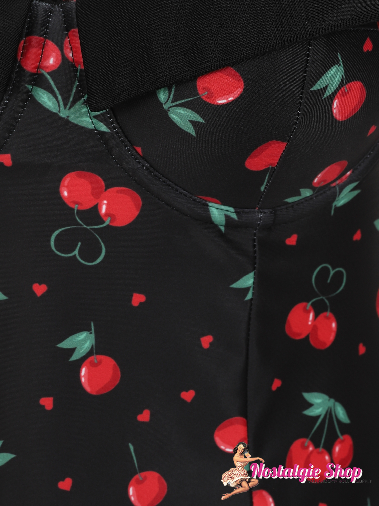 Collectif Playful Promises Cherry Love Badeanzug