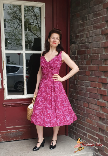 Miss Candyfloss - Ludivine-Mai Viscose swing dress