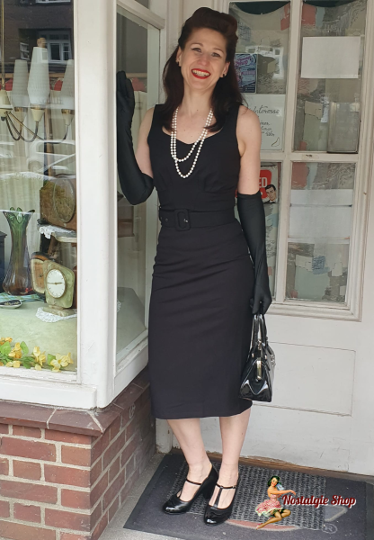 Miss Candyfloss - Melyna-Lou A comfortable stretch wiggle dress